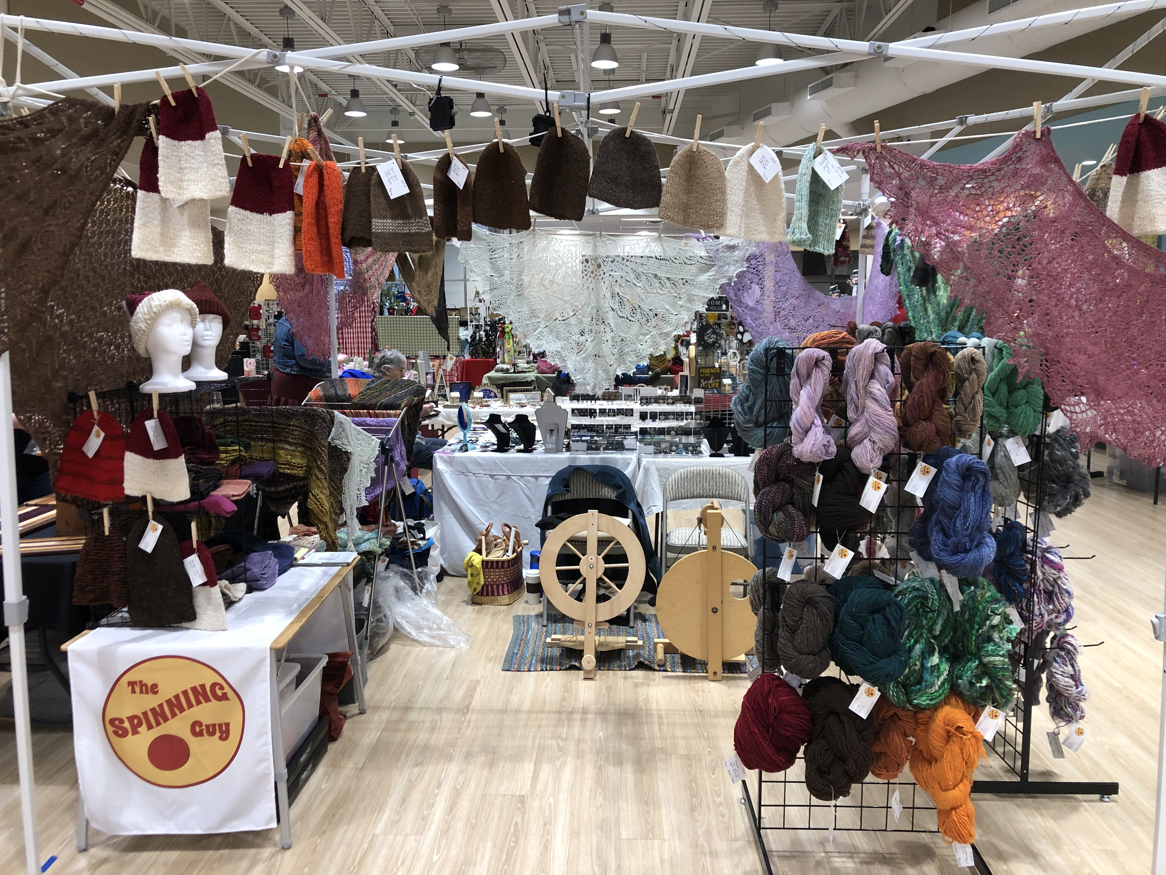 The Spinning Guy Booth at a Christmas 2021 Craft Fair